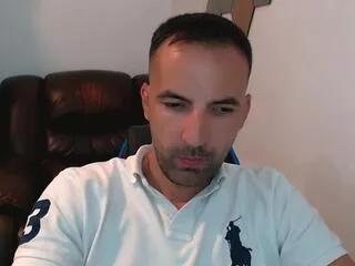 leo_gianni from Flirt4Free is Freechat