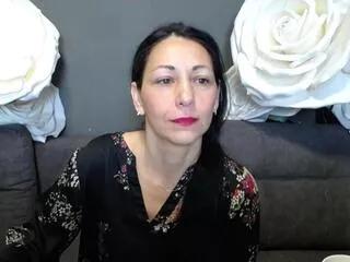 Lilu_bitter webcams show profile image 