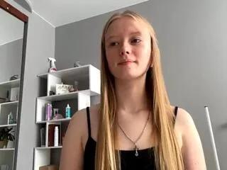 lizbeth_dowden from Flirt4Free is Freechat