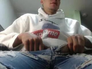 lobo_ositoz from Flirt4Free