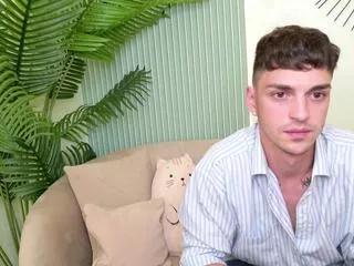 Logan_bishop webcams show profile image 