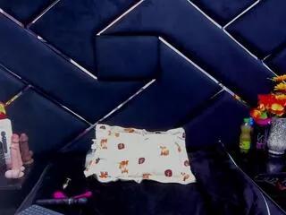 lucy_fore from Flirt4Free is Freechat