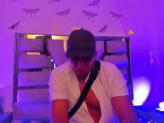 maicoll_brown from Flirt4Free is Freechat