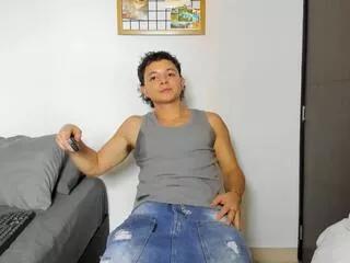 Photos of mark_bronce from Flirt4Free is Freechat