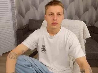 mark_kennett from Flirt4Free is Freechat