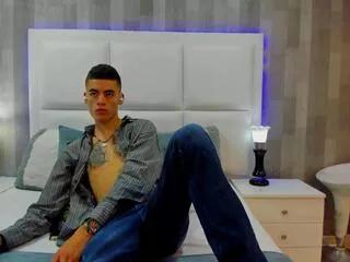 Photos of master_chy from Flirt4Free is Freechat