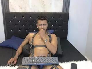 master_maxx from Flirt4Free is Freechat