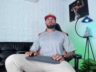 Matheo_brown webcams show profile image 