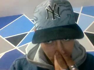 matias_monroe from Flirt4Free is Freechat
