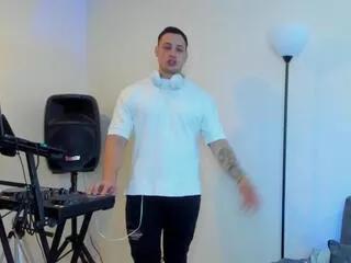 matt_sail from Flirt4Free