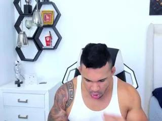 matthew_santos from Flirt4Free