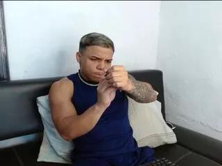 maverick_willians from Flirt4Free is Freechat