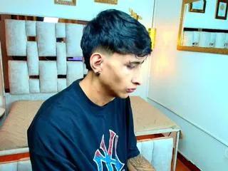 Max_becford webcams show profile image 