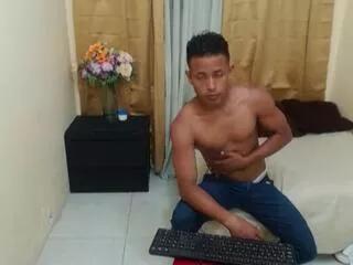 Maxx_moreno webcams show profile image 