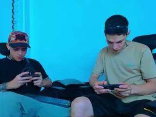 maxx_williamm_john_sally from Flirt4Free is Freechat