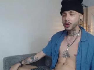 miiguel_arango from Flirt4Free