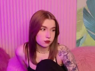 milena_rosens from Flirt4Free is Freechat