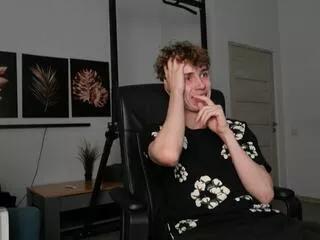 nathan_rusu from Flirt4Free is Freechat