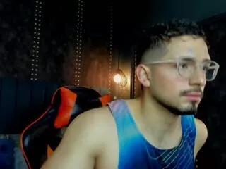 nick_moss from Flirt4Free is Freechat