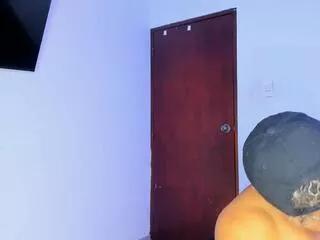 niki_marti from Flirt4Free