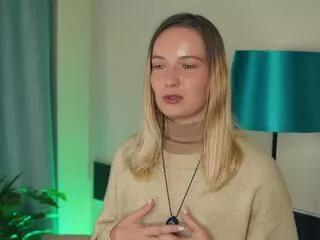 Nina_falcone webcams show profile image 