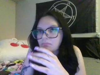 nixie_valentina from Flirt4Free is Freechat