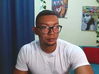 Nolan_andru webcams show profile image 