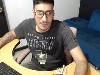 ryan_peyton from Flirt4Free is Freechat