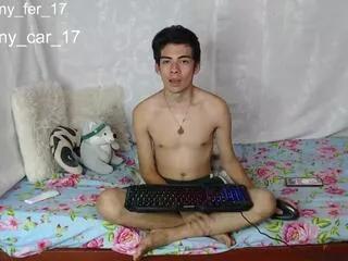 Discover our girls online shows and discover the company of countless livestreamers, with stunning shapes, sex toys and more.