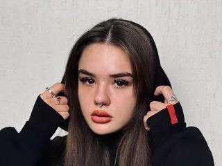synne_delmore from Flirt4Free