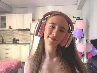 tatyana_lavear from Flirt4Free