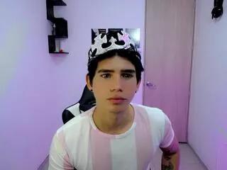 tayson_millerss from Flirt4Free is Freechat
