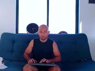 tyler_brownn from Flirt4Free is Freechat
