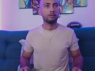 tyler_brownn from Flirt4Free is Freechat