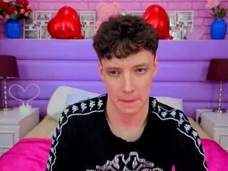 Tyler_hens webcams show profile image 