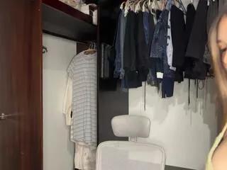 vanya_harper from Flirt4Free is Freechat