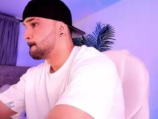 will_bening from Flirt4Free