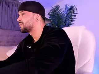 will_bening from Flirt4Free
