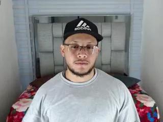 william_jhones from Flirt4Free