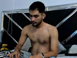 yoggi_aron from Flirt4Free