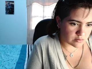 zussan_viollett from Flirt4Free