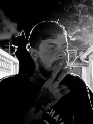 Aleck29 webcams show profile image 