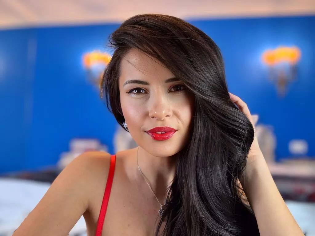 AdrianaHunter webcams show profile image 