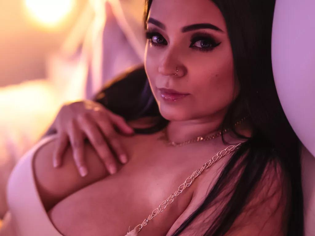 AlejandraStorm webcams show profile image 