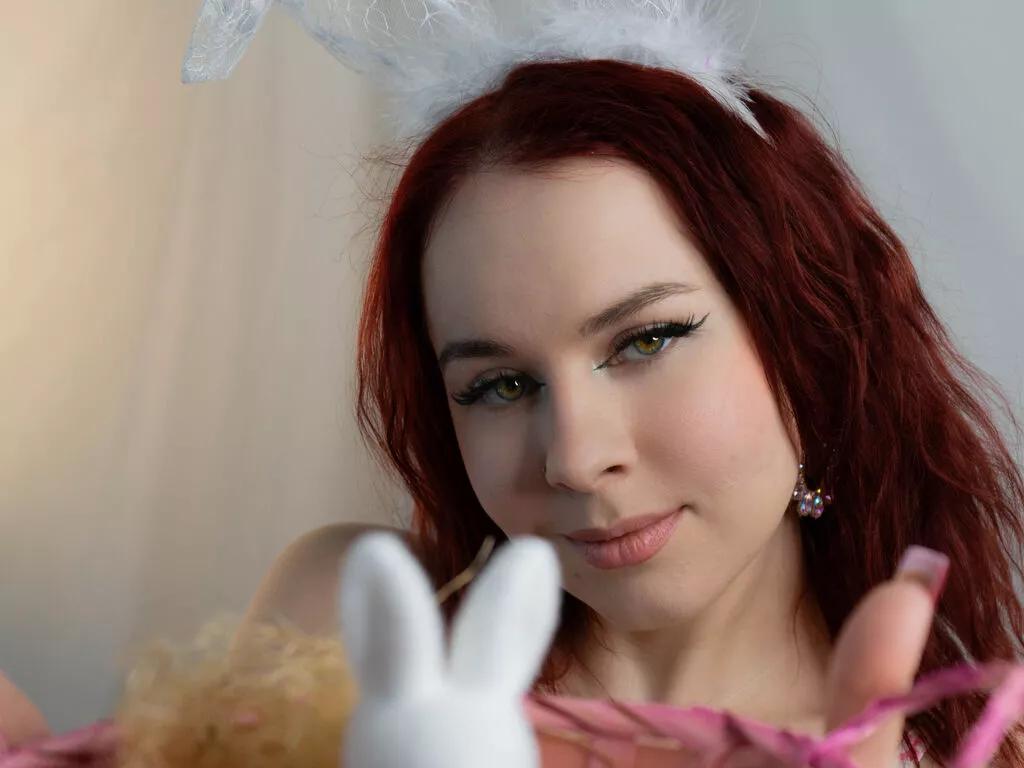 AliceBessos webcams show profile image 