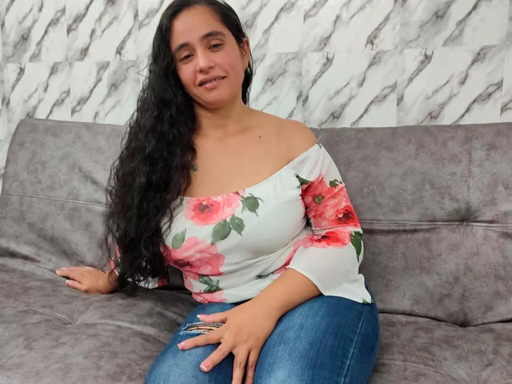AllinaWilson webcams show profile image 