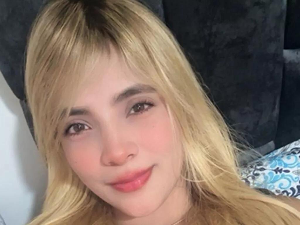 AngelineBellrose webcams show profile image 