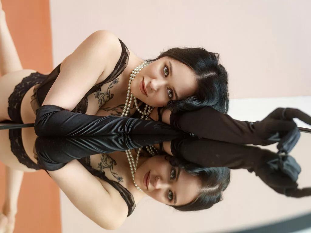 AnnaVales from LiveJasmin