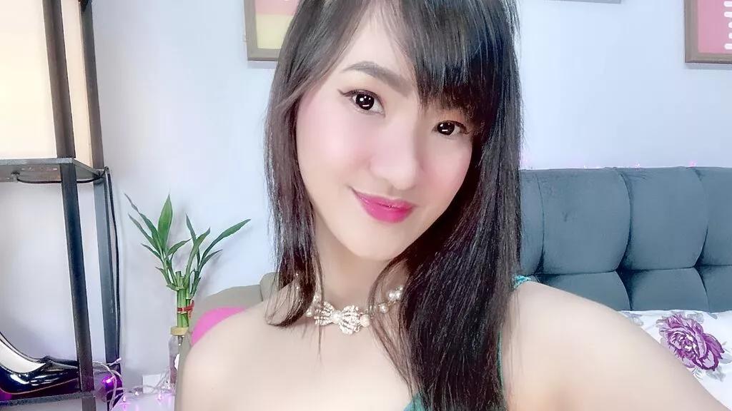 AnneGela from LiveJasmin