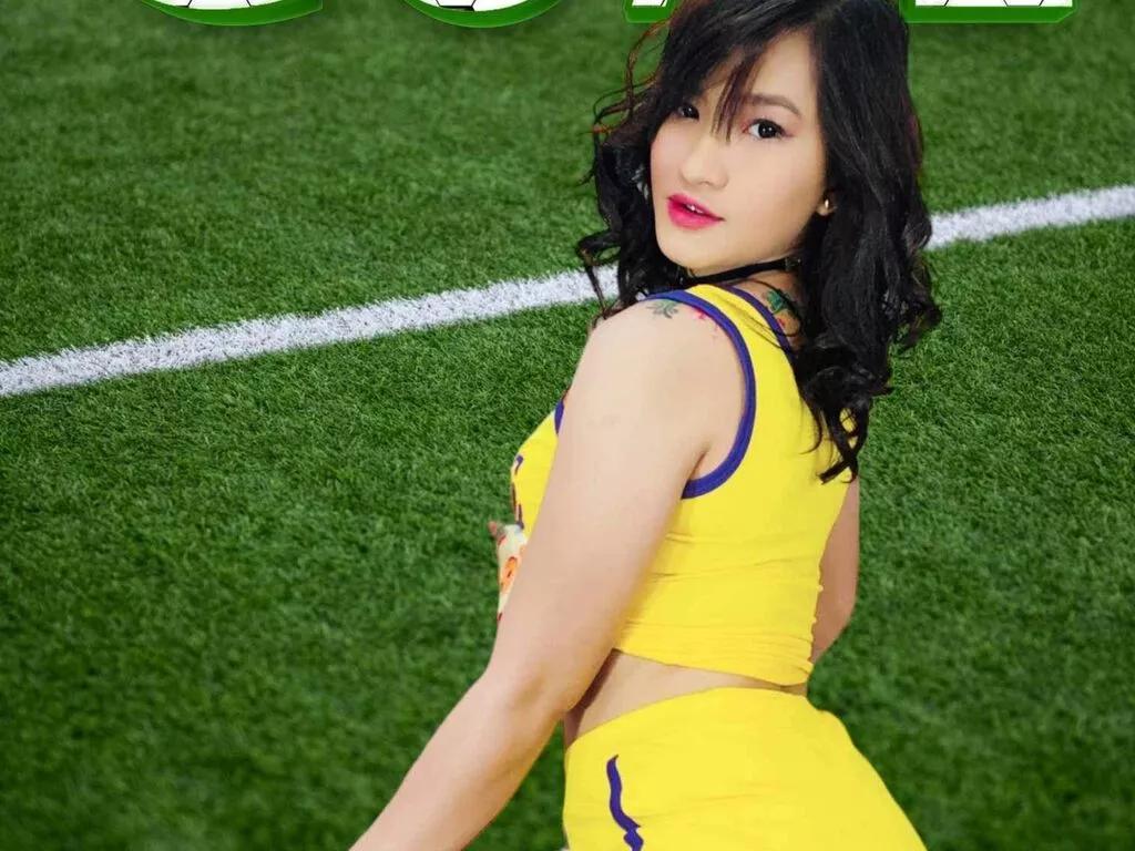 AnneGela from LiveJasmin